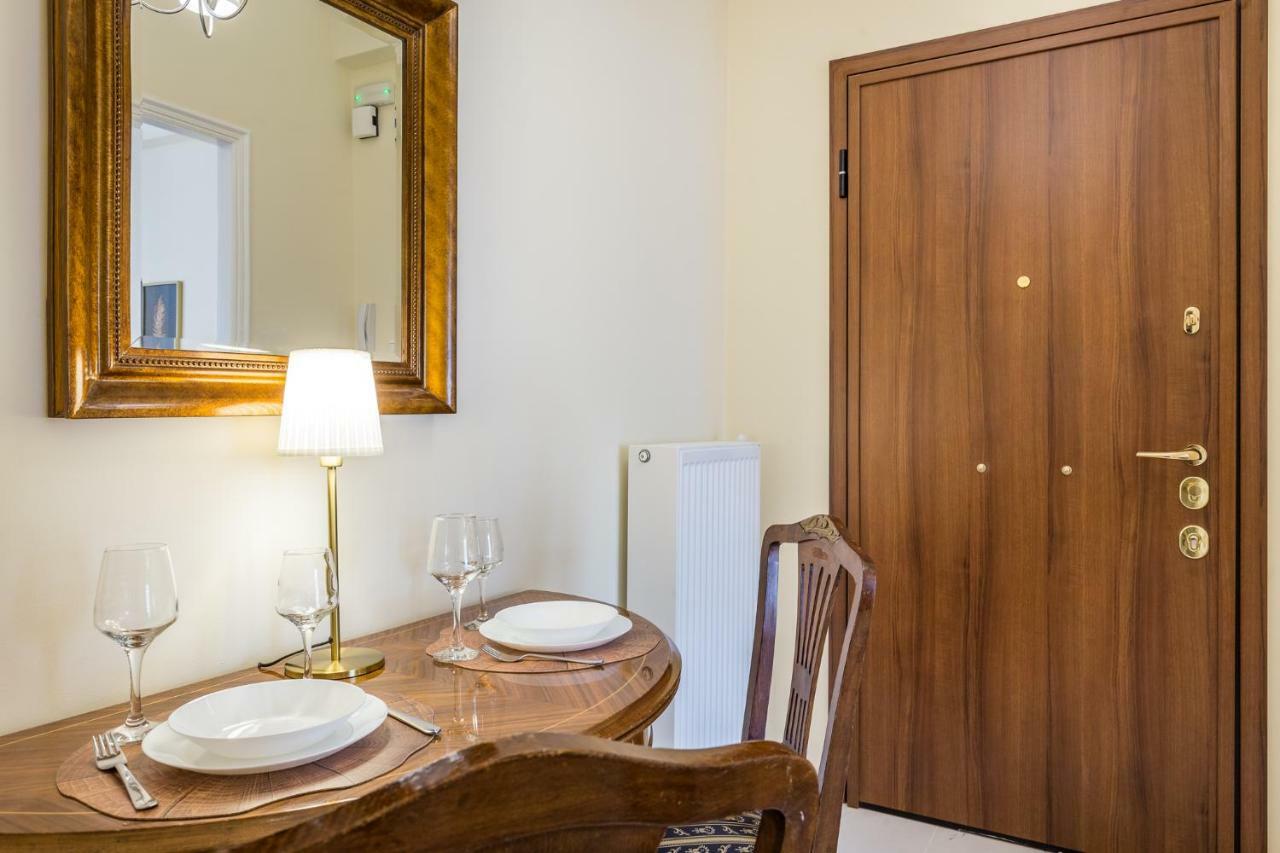 Chic Flat In Kolonaki Next To American Embassy Atene Esterno foto