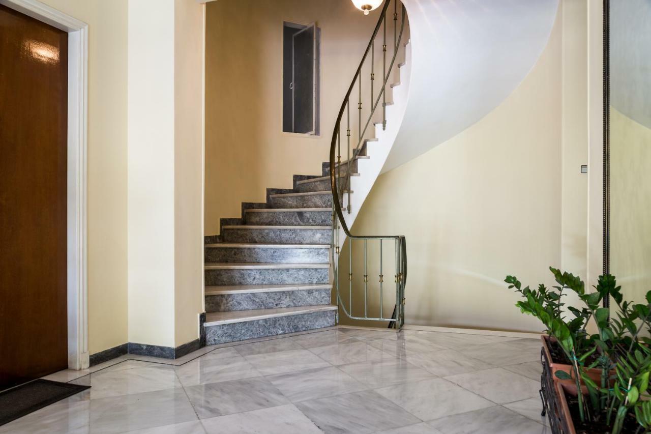 Chic Flat In Kolonaki Next To American Embassy Atene Esterno foto